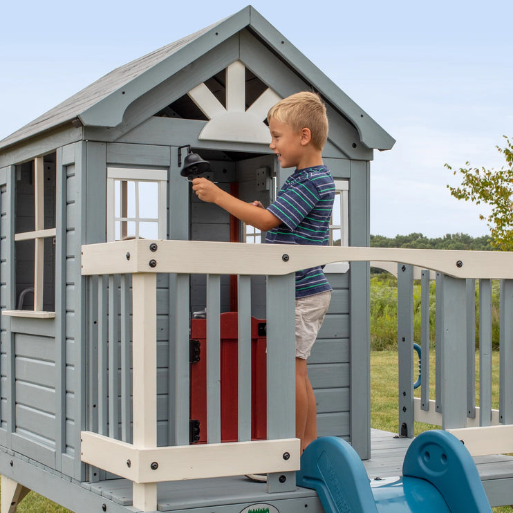 Backyard Discovery | Beacon Heights Playhouse