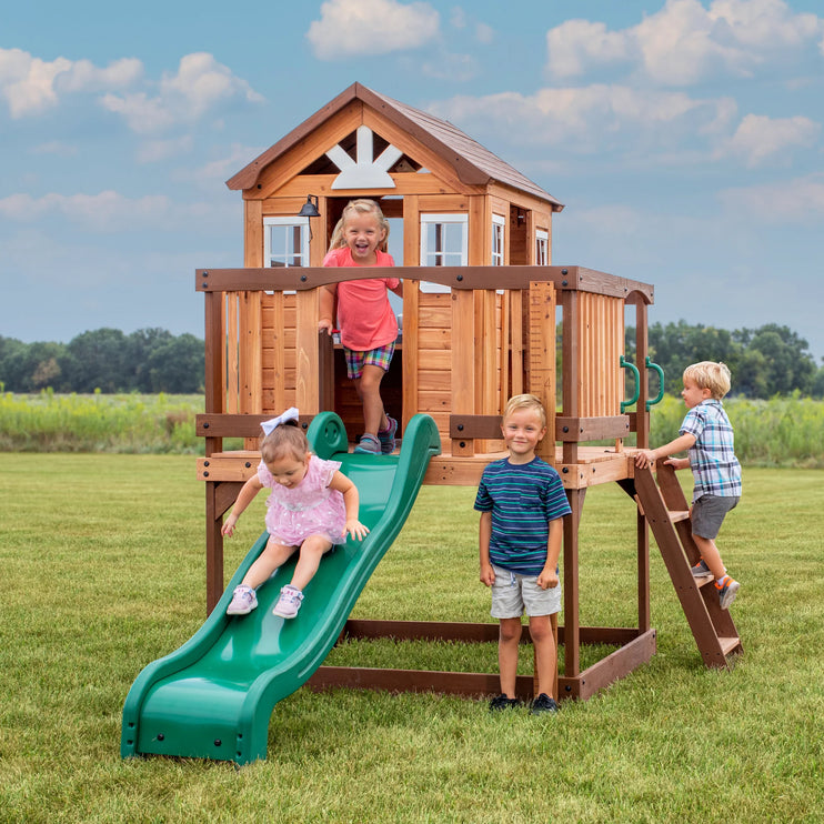Backyard Discovery | Echo Heights Playhouse