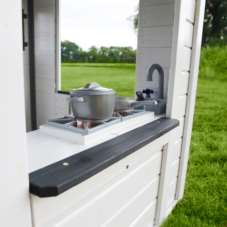 Backyard Discovery | Sweetwater Playhouse | White